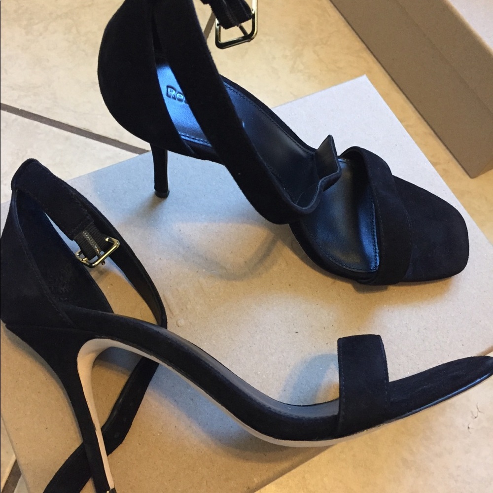 Reformation Kelly Sandal black 7.5